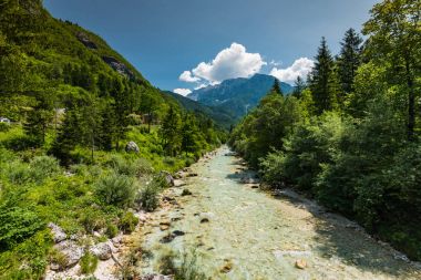 SOCA nehir Triglav Park, Slovenya