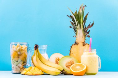 Tropik smoothie malzemeler