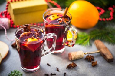 Yılbaşı ve bayram dekorasyon mulled şarap