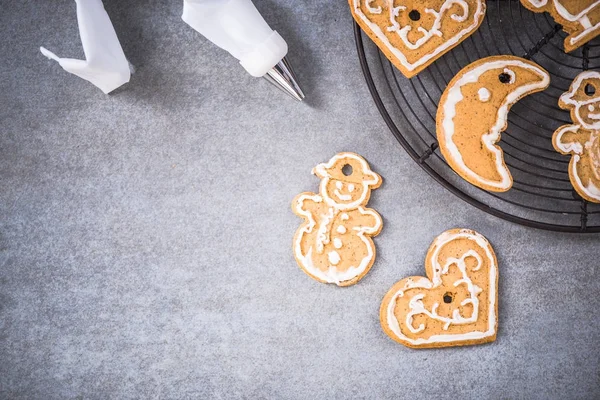 Gingerbread hand decorated cookies for Christmas — Stock Photo, Image