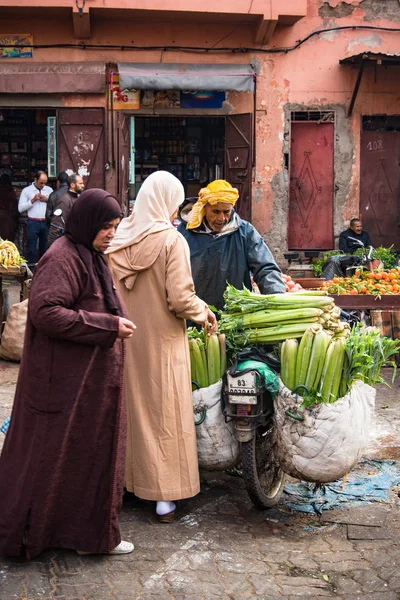 Mercato alimentare locale nascosto a Marrakech — Foto Stock