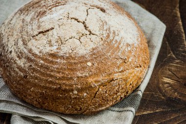 Kepekli sağlıklı ekmek somun