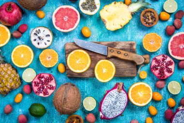 Çok egzotik meyve suyu yapım