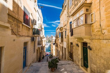 Dar büyüleyici sokak Senglea, Malta