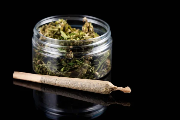 Freizeitverschreibung medizinisches Marihuana Joint und Cannabis f — Stockfoto