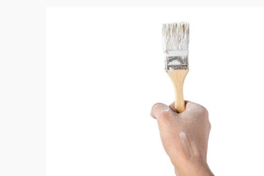 beyaz izole arka planda bir fırçayla el