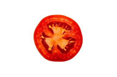 yalıtılmış bir beyaz zemin üzerine kırmızı domates parçası