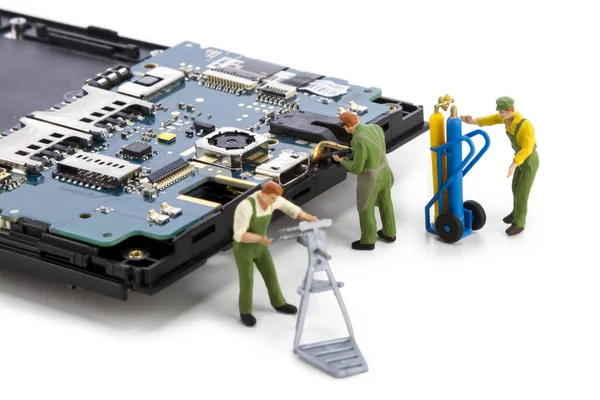 Onarım usb konektörü smartphone içinde