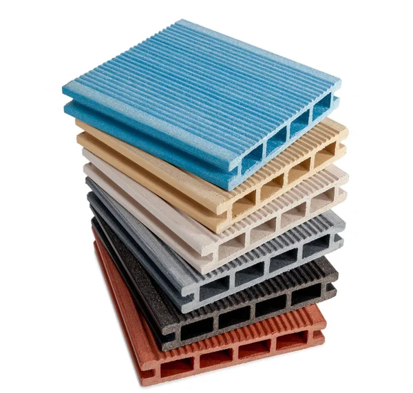 Ahşap-plastik teras yapımında kullanılacak malzemeyi içerir.