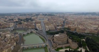  Vatikan, Castel Sant Angelo Kalesi ve köprü .