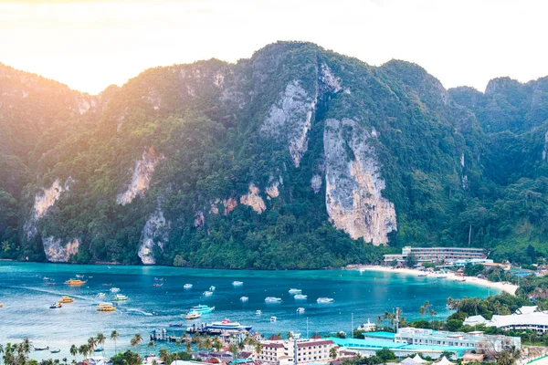 View Point bay Koh Phi Phi Don nel mare andaman, Isole Phi Phi K — Foto Stock