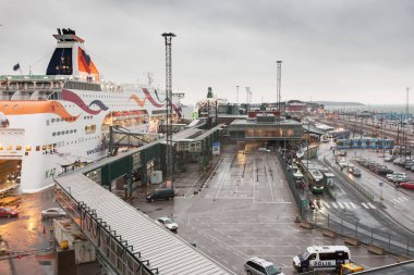 Helsinki, Finlandiya - 25 Ekim: Feribot Tekne Tallink, demirleme 25 Ekim 2016, Helsinki, Finlandiya şehrin limanda palamarla.