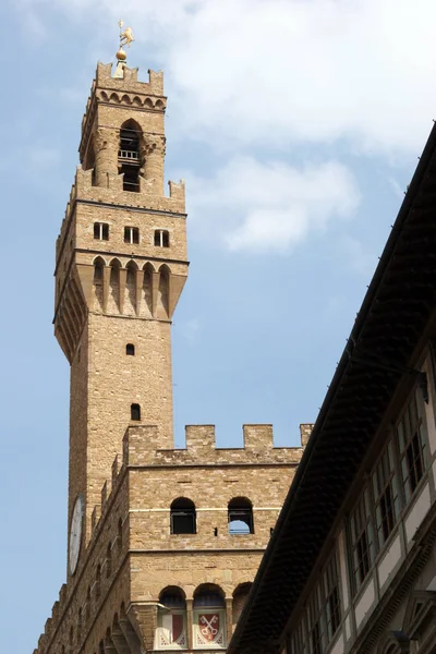 イタリア、フィレンツェのヴェッキオ宮殿の詳細 — ストック写真