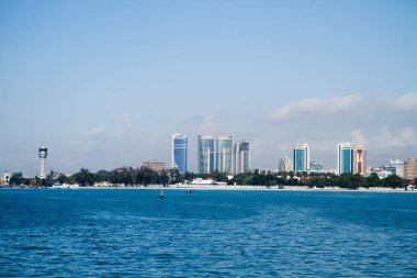 Feribota görünümünden Dar es salaam