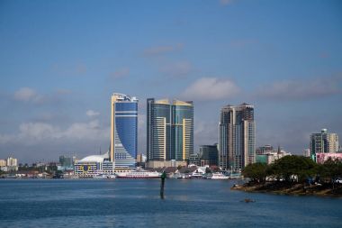 Feribota görünümünden Dar es salaam
