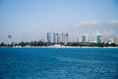 Feribota görünümünden Dar es salaam