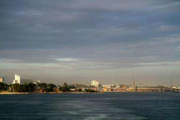 Dar Salaam Vista Formar Barco Balsa — Fotografia de Stock