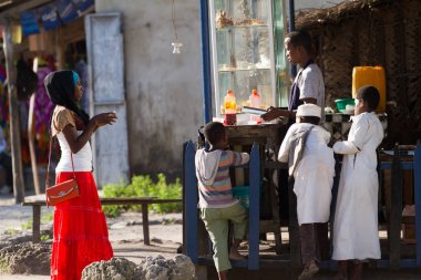sokak görüntüleri zanzibar insanlar ve yer