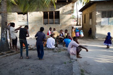 dans ve müzik zanzibar içinde insanlar