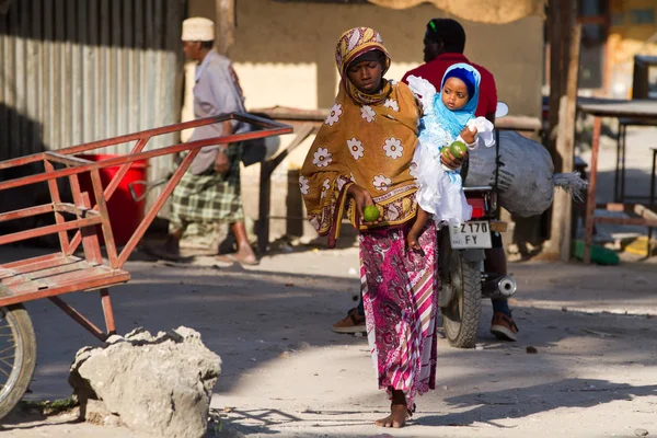 Sokak Görüntüleri Zanzibar Insanlar Yer — Stok fotoğraf