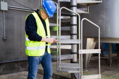 Sanayi sitesinde yer uygun bakım işçi