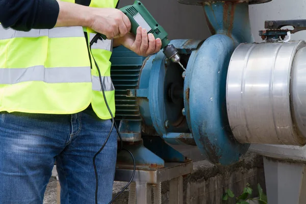 Wartungsarbeiten Einem Industriegebiet — Stockfoto