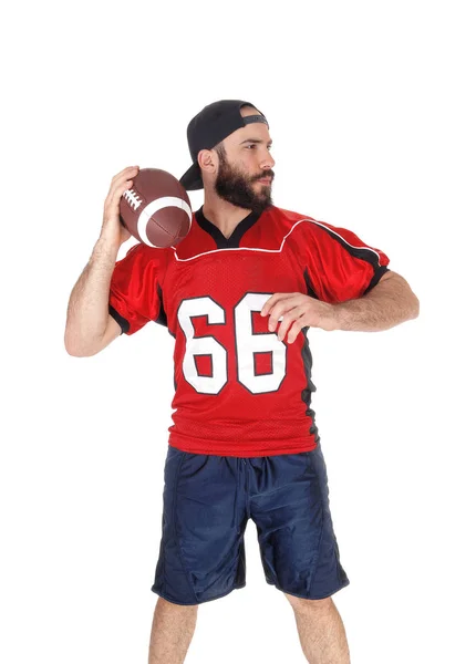 Ein Fußballer im Trikot beim Ballwurf — Stockfoto