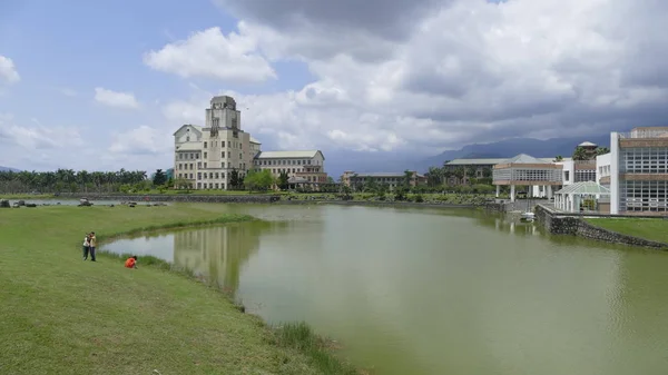 Тайваню найкрасивіших університету, Donghua університету Taitung — стокове фото