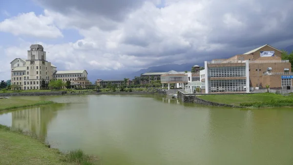 Тайваню найкрасивіших університету, Donghua університету Taitung — стокове фото