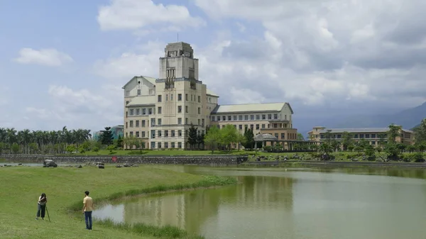 Tayvan'ın en güzel Üniversitesi, Taitung Donghua Üniversitesi