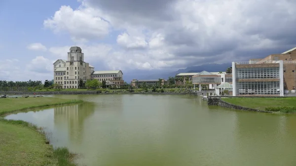 Najpiękniejszych Uniwersytetu Tajwanu, Taitung Donghua University — Zdjęcie stockowe