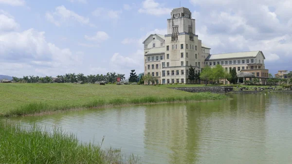 Tayvan'ın en güzel Üniversitesi, Taitung Donghua Üniversitesi