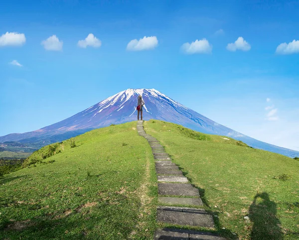 Hill Small Road Sea Nice View — Stock Photo, Image