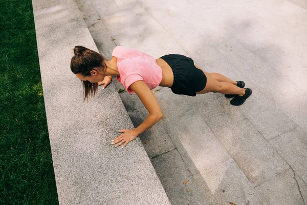 Woman Training On Street — 图库照片