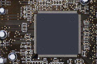 Anakart üzerinde bir çip