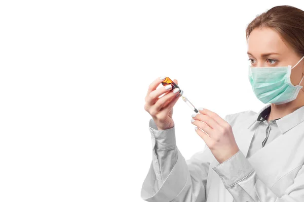 Cosmetologue médecin seringue acide hyaluronique cosmétologie — Photo