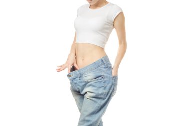 Azlık büyük boy bir santimetre ile ince bir kadındır