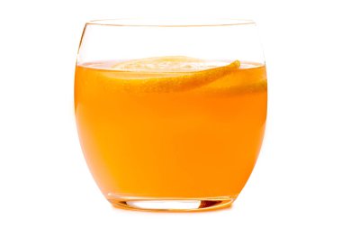 Bir bardak limonata portakal limon