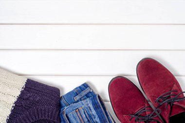 Kadın süet ayakkabı kazak jeans