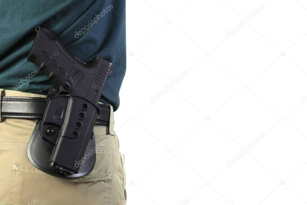 Clip and gun fastening to the belt