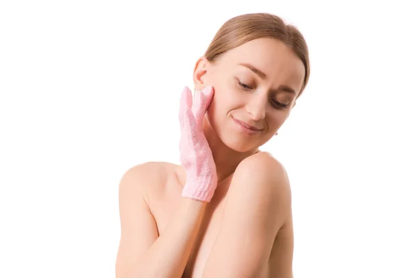 美しい若い女性の手お風呂スポンジ スパ美容 — ストック写真