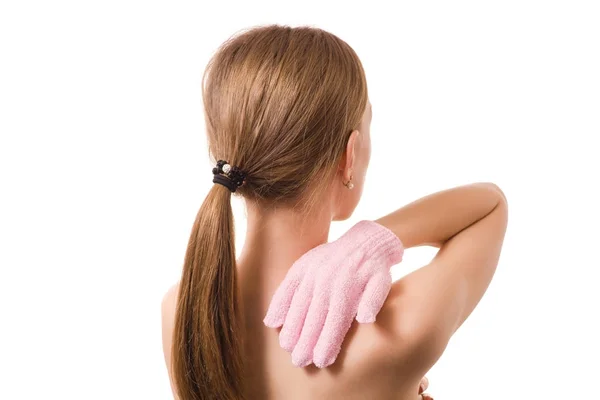Gyönyörű fiatal nő kéz fürdő szivacs wellness kozmetika — Stock Fotó