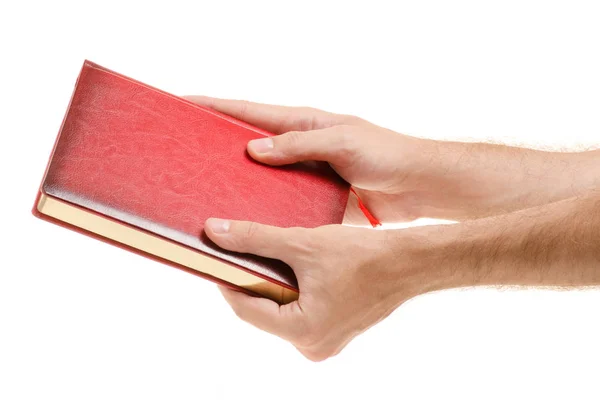 Caderno vermelho em mãos masculinas — Fotografia de Stock