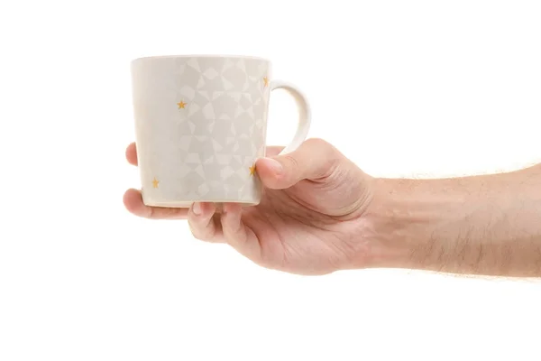 男性の手にマグカップ — ストック写真