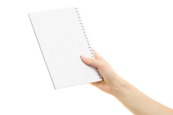 白色打开笔记本在女性手 — 图库照片