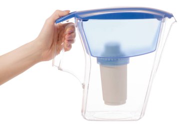 Elinde su için filtre