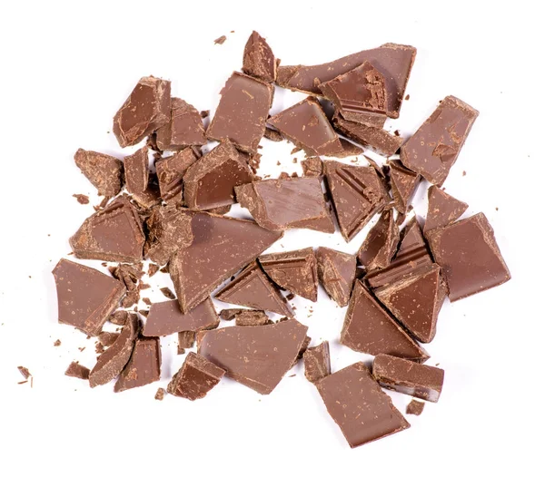 Σωρό ψιλοκομμένο, λευκασμένο τριμμένη σοκολάτα που απομονώνονται σε λευκό — Φωτογραφία Αρχείου