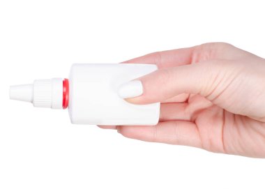 Burun için elinde sprey