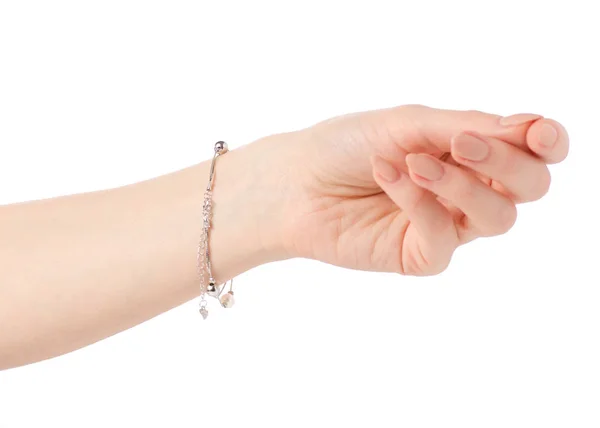 Bracciale femminile d'argento su una mano — Foto Stock
