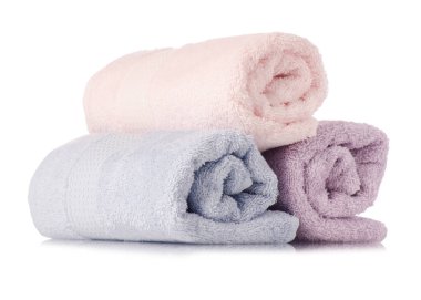 Bir sürü havlu pembe mavi rulo